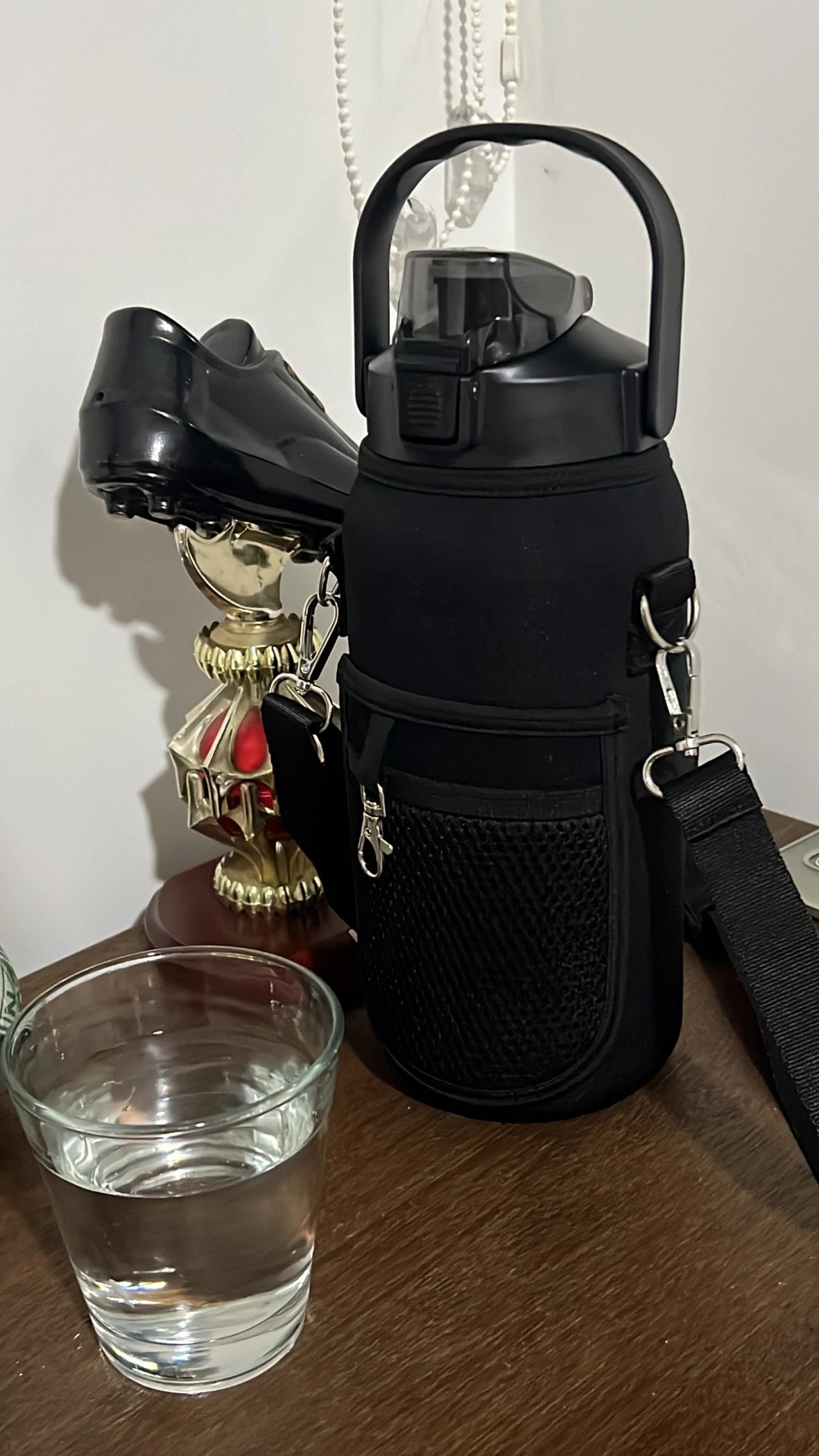 Termo Deportivo 2 litros canguro con funda.
